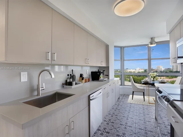 3500 Mystic Pointe Dr # 1504, Aventura FL 33180