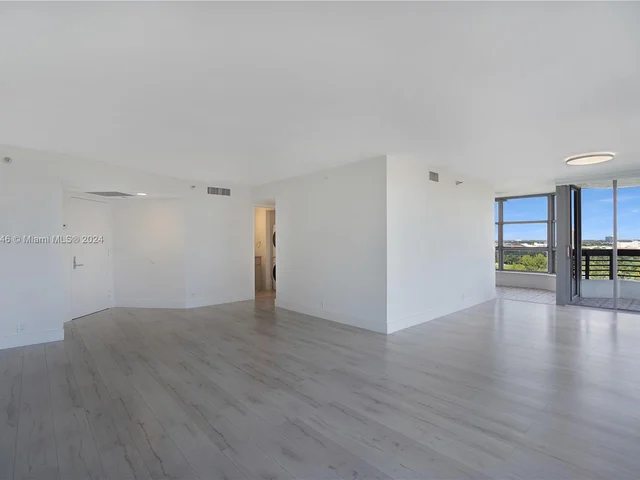 3500 Mystic Pointe Dr # 1504, Aventura FL 33180