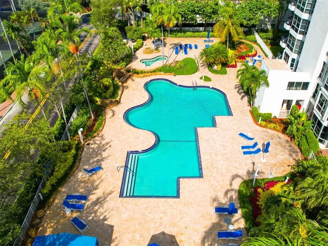 3500 Mystic Pointe Dr # 1504, Aventura FL 33180