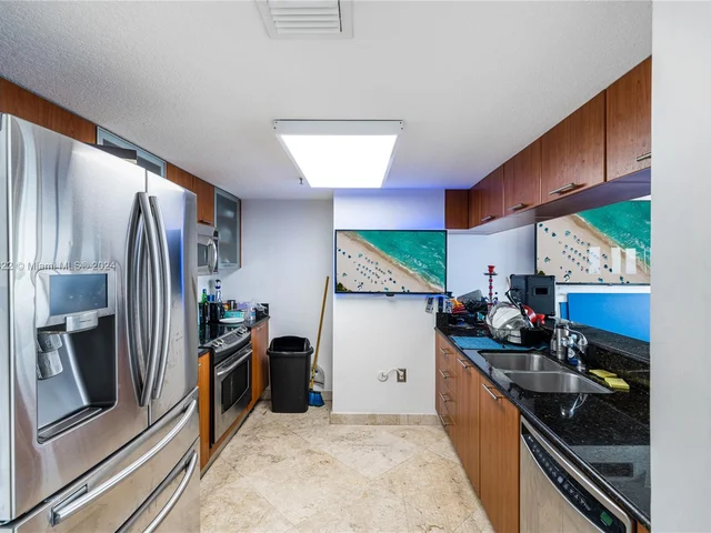 1800 N Bayshore Dr # 4105, Miami FL 33132