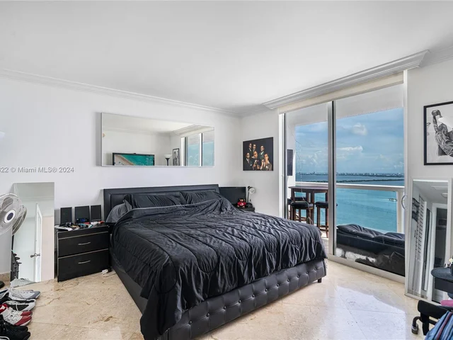 1800 N Bayshore Dr # 4105, Miami FL 33132