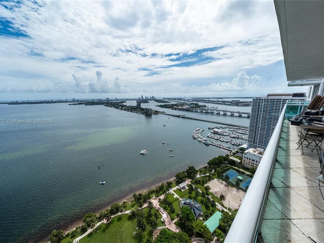 1800 N Bayshore Dr # 4105, Miami FL 33132
