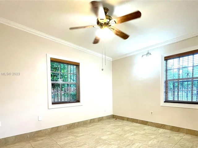 505 NW 117th St # 1, Miami FL 33168