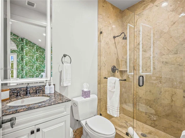 1958 Harbourview Dr, Fort Lauderdale FL 33316