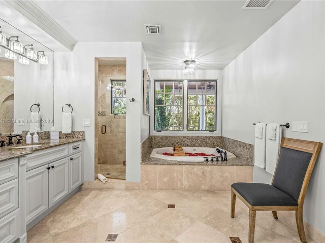 1958 Harbourview Dr, Fort Lauderdale FL 33316