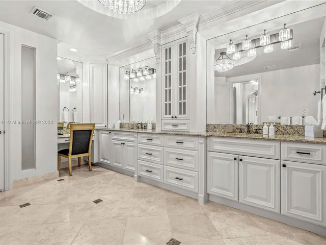 1958 Harbourview Dr, Fort Lauderdale FL 33316