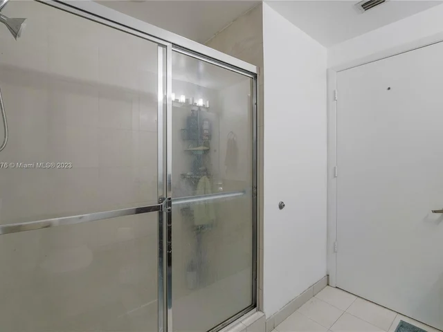 3029 NE 188th St # 419, Aventura FL 33180