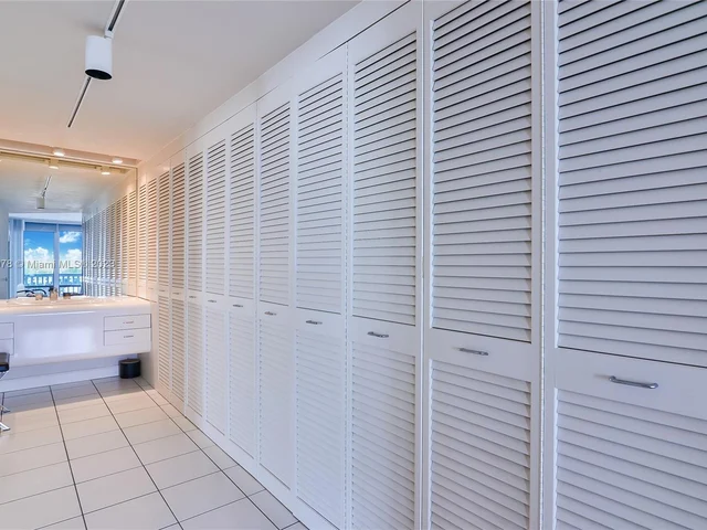 2200 S OCEAN LN # 709, Fort Lauderdale FL 33316