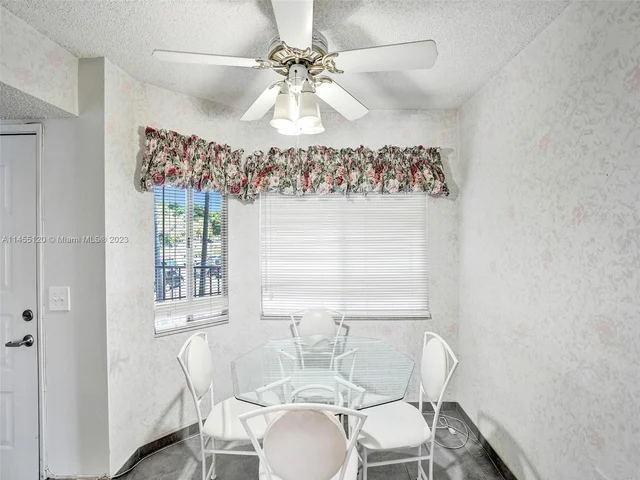 950 SW 138th Ave # 203B, Pembroke Pines FL 33027