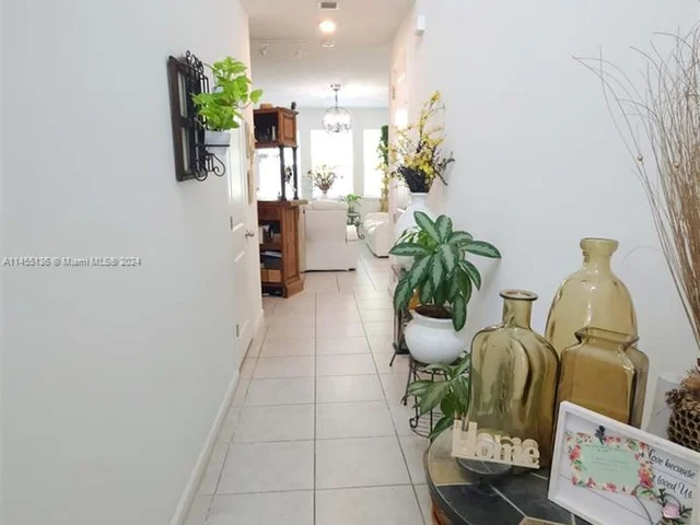 1801 Lake Cove Dr, Lake Worth FL 33460