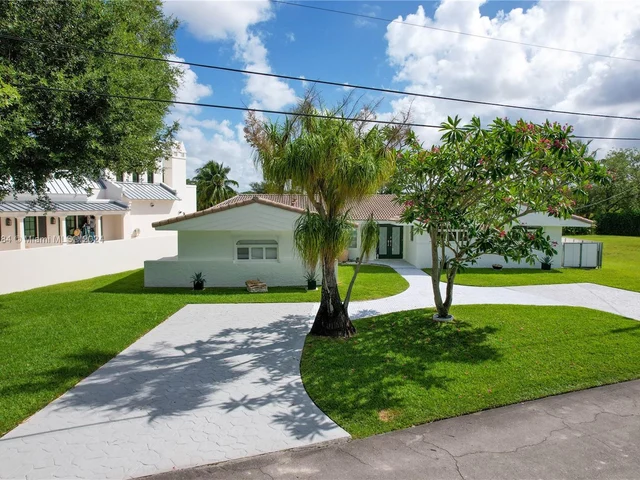 6485 SW 52nd St, Miami FL 33155