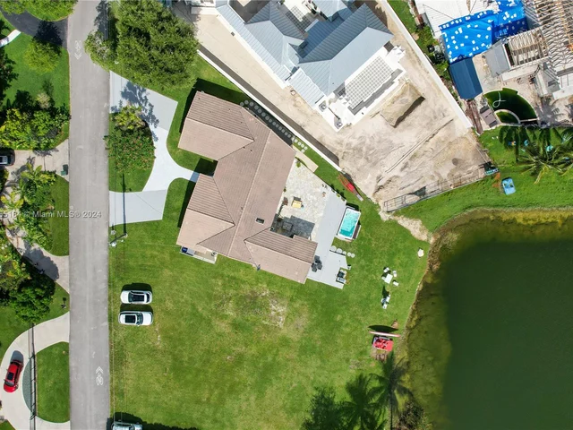 6485 SW 52nd St, Miami FL 33155