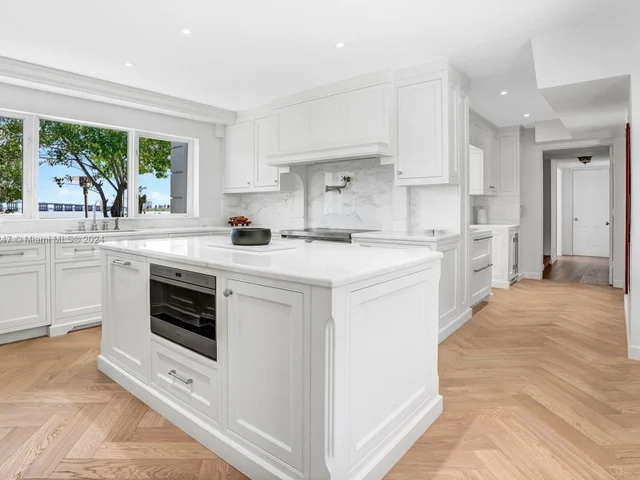 4355 Sabal Palm Rd, Miami FL 33137