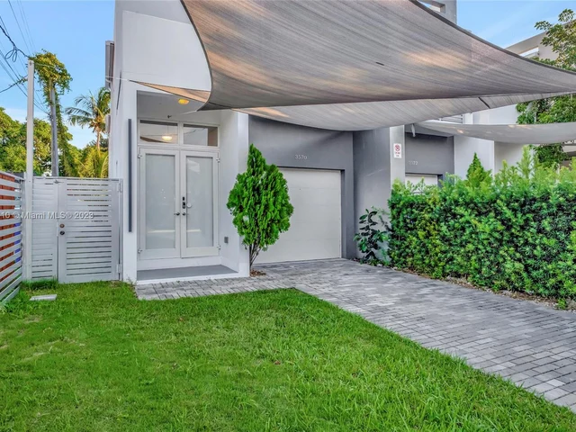 3570 SW 23rd St # 3570, Miami FL 33145