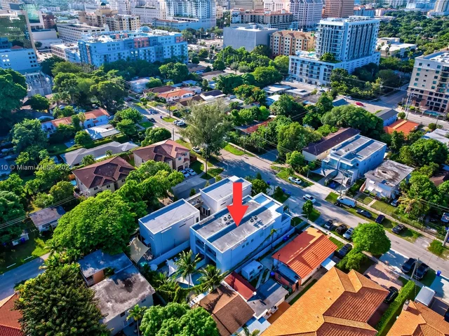 3570 SW 23rd St # 3570, Miami FL 33145