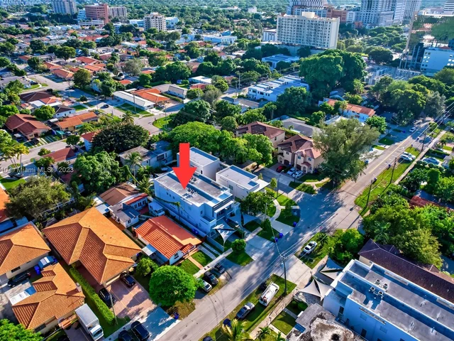 3570 SW 23rd St # 3570, Miami FL 33145