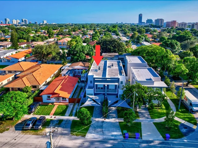 3570 SW 23rd St # 3570, Miami FL 33145