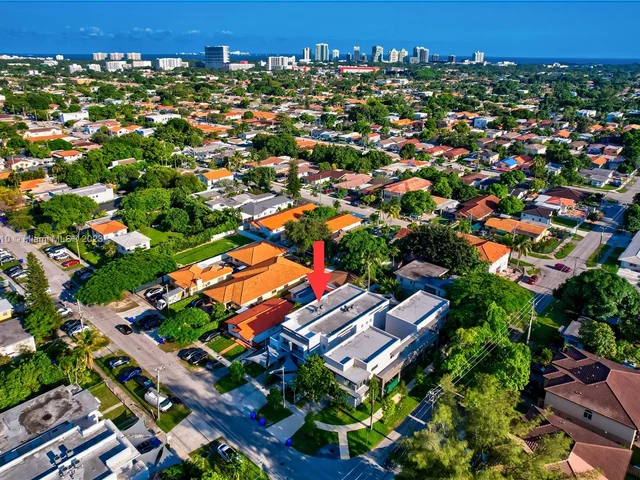 3570 SW 23rd St # 3570, Miami FL 33145