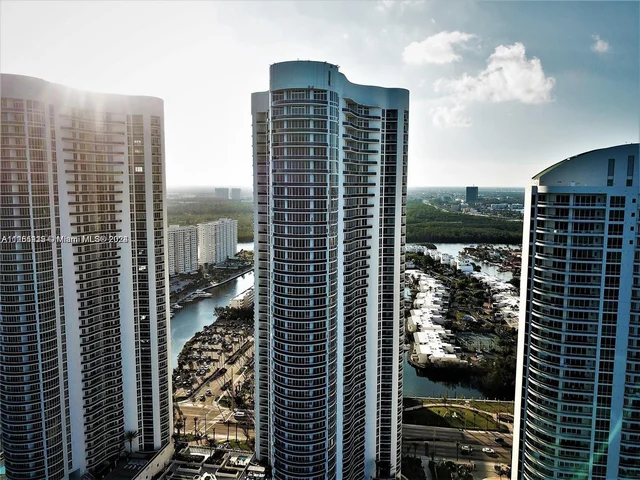 16001 Collins Ave # 3601, Sunny Isles Beach FL 33160