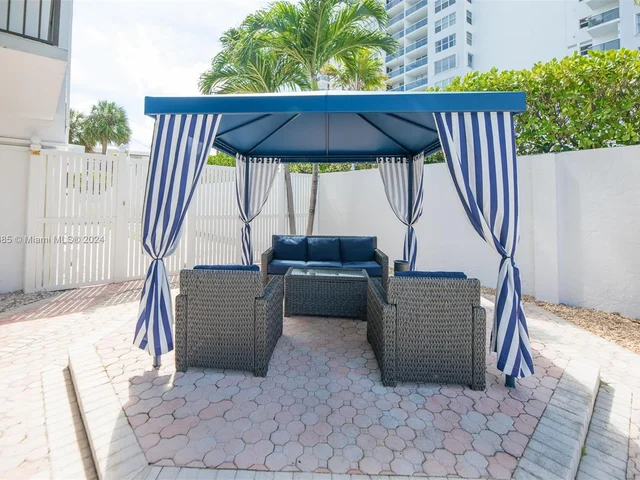 3031 N Ocean Blvd # 305, Fort Lauderdale FL 33308