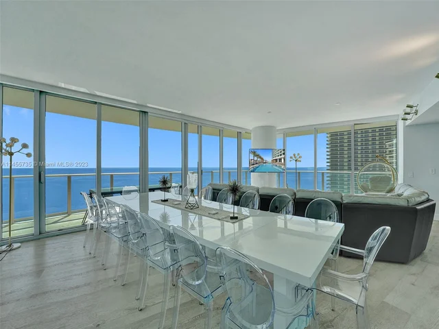 4111 S Ocean Dr, Hollywood FL 33019