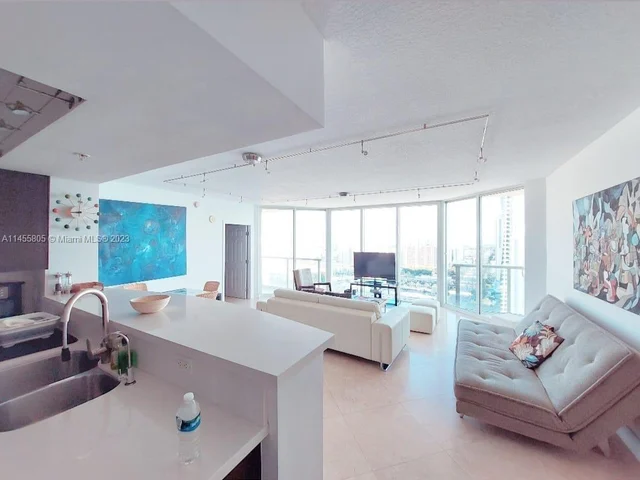 16699 Collins Ave # 2807, Sunny Isles Beach FL 33160