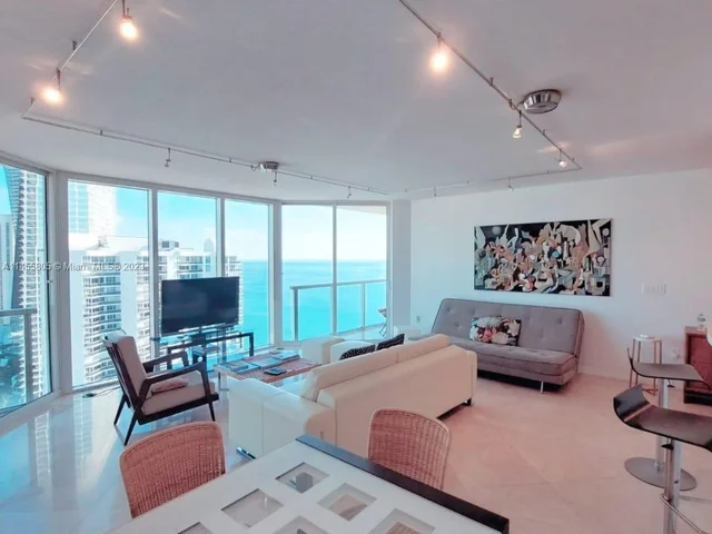 16699 Collins Ave # 2807, Sunny Isles Beach FL 33160