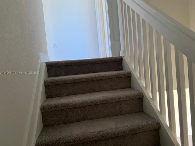 21416 NE 3rd Path # 21416, Miami FL 33179