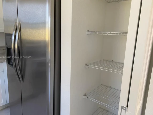 21416 NE 3rd Path # 21416, Miami FL 33179