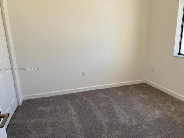 21416 NE 3rd Path # 21416, Miami FL 33179