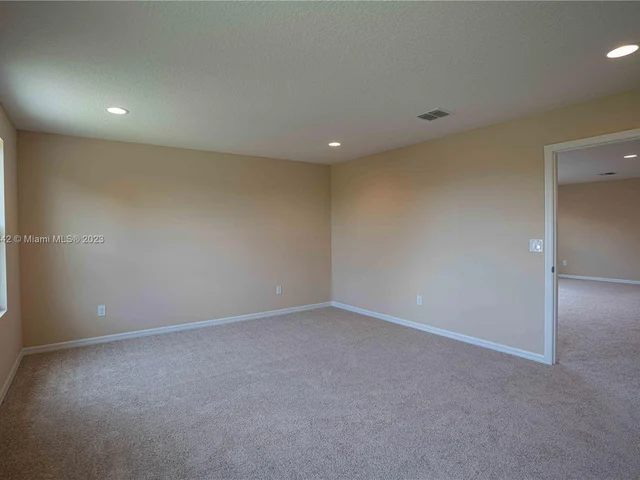 6981 Phillips Reserve Ct, Orlando FL 32819