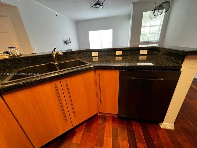 3165 NE 184th St # 6304, Aventura FL 33160