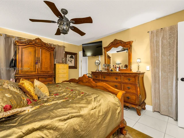 125 Lake Gloria Dr # 125, West Palm Beach FL 33411