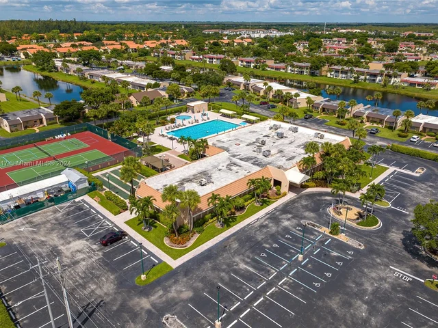 125 Lake Gloria Dr # 125, West Palm Beach FL 33411