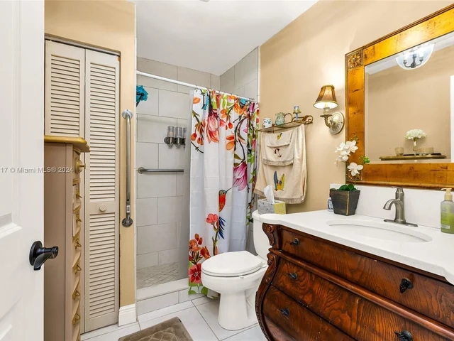 125 Lake Gloria Dr # 125, West Palm Beach FL 33411