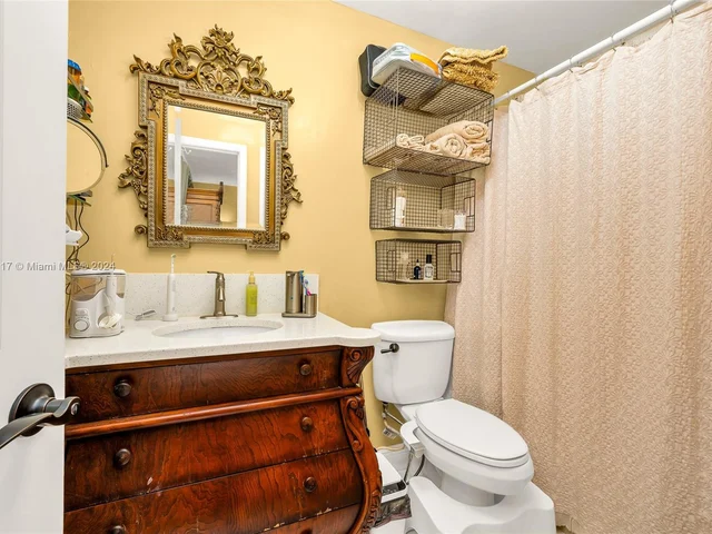 125 Lake Gloria Dr # 125, West Palm Beach FL 33411