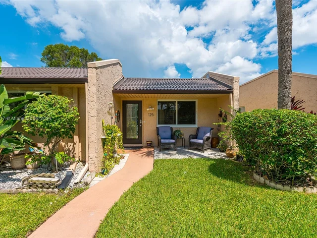 125 Lake Gloria Dr # 125, West Palm Beach FL 33411