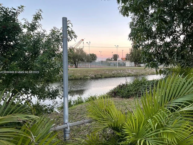 3127 NW 106th St, Miami FL 33147