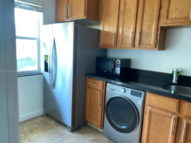 35 Colonial Club Dr. # 203, Boynton Beach FL 33435