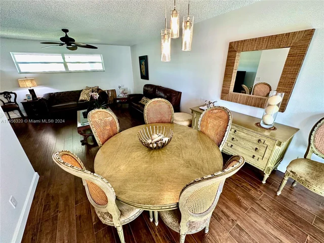 35 Colonial Club Dr. # 203, Boynton Beach FL 33435