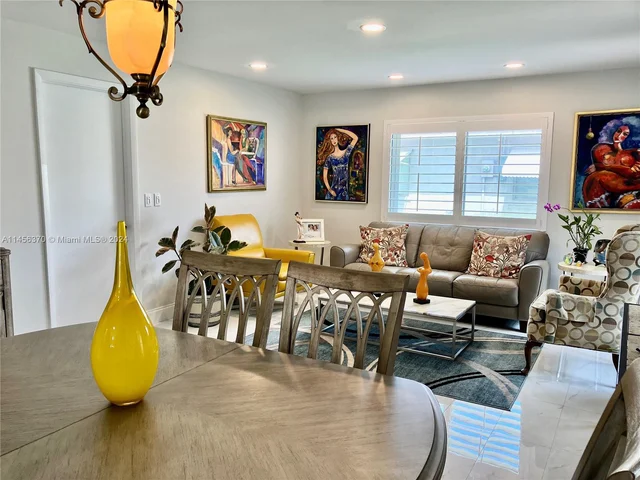 14888 Wildflower Lane, Delray Beach FL 33446