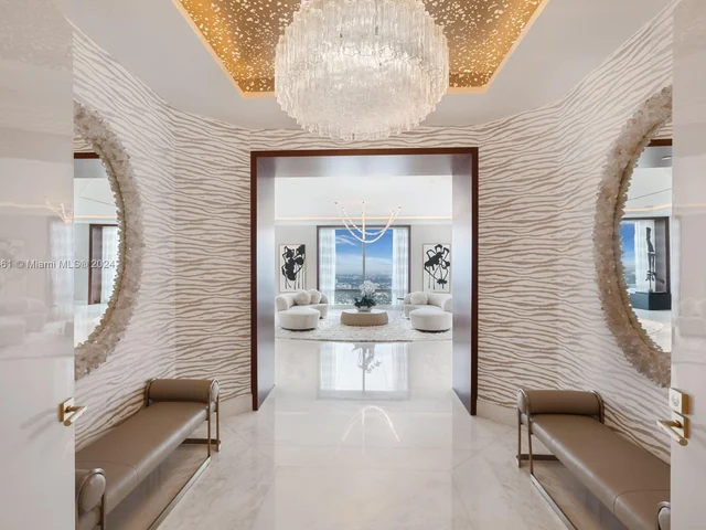 1425 Brickell Ave, Miami FL 33131