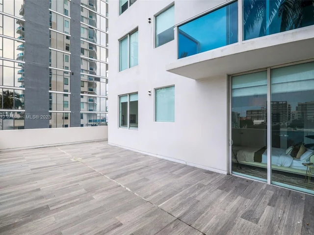 725 NE 22nd St # 7F, Miami FL 33137