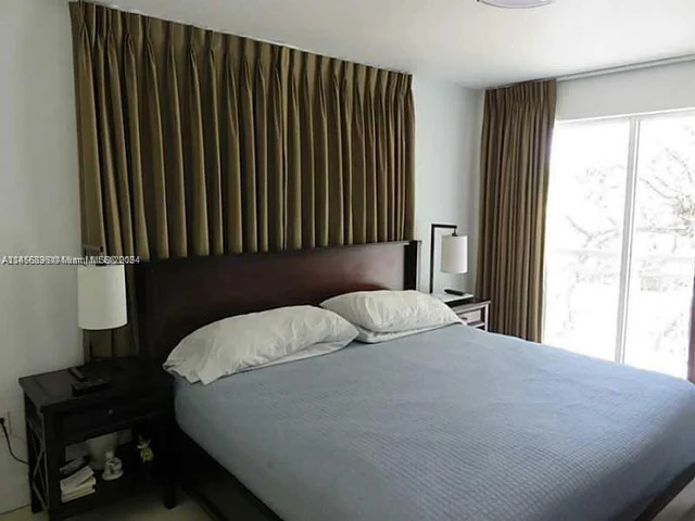 3101 SW 27th Ave # 301, Miami FL 33133