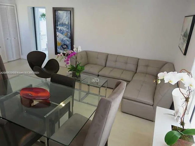 3101 SW 27th Ave # 301, Miami FL 33133