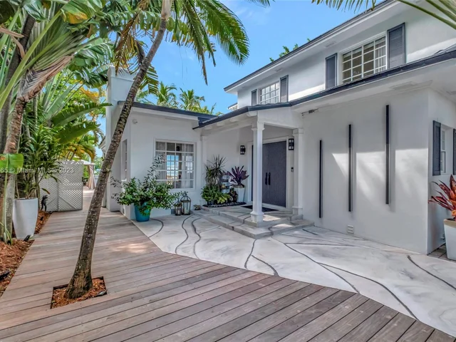 244 W San Marino Dr, Miami Beach FL 33139