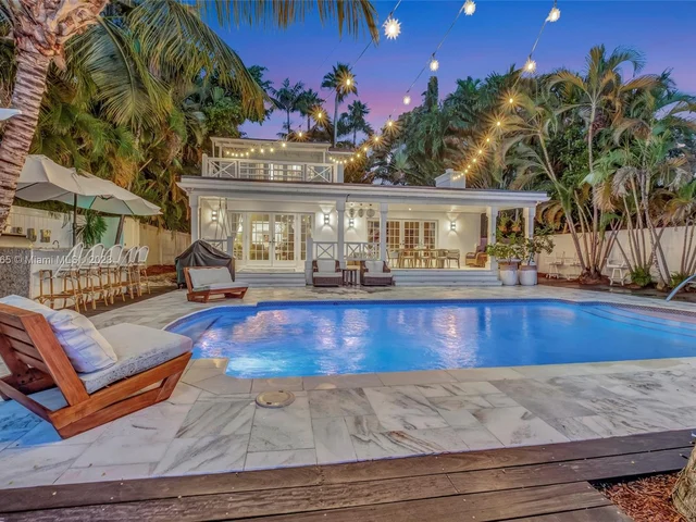 244 W San Marino Dr, Miami Beach FL 33139