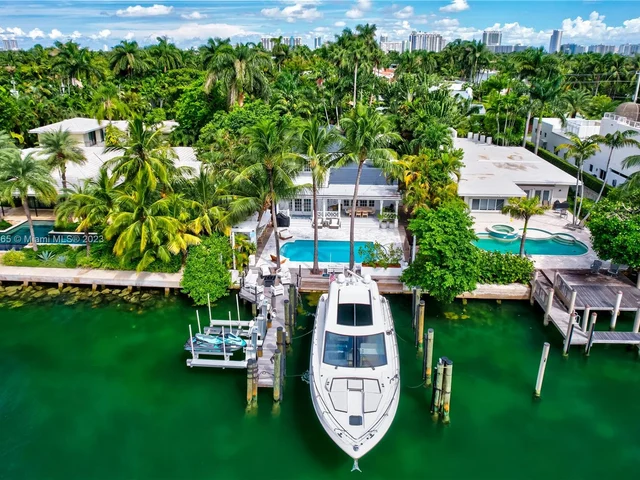 244 W San Marino Dr, Miami Beach FL 33139