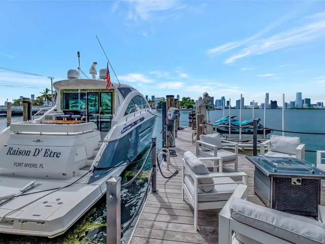 244 W San Marino Dr, Miami Beach FL 33139