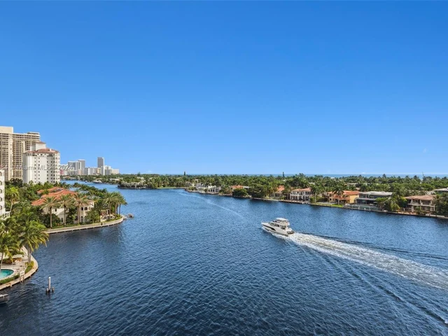 19707 Turnberry Way # 9J, Aventura FL 33180